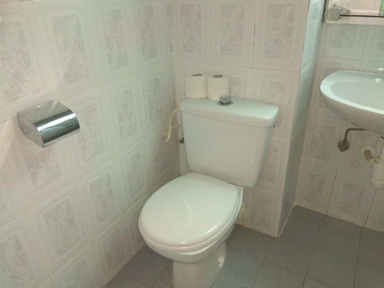 Park Hotel Netanja Zewnętrze zdjęcie