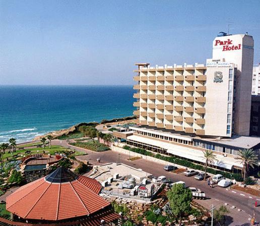 Park Hotel Netanja Zewnętrze zdjęcie